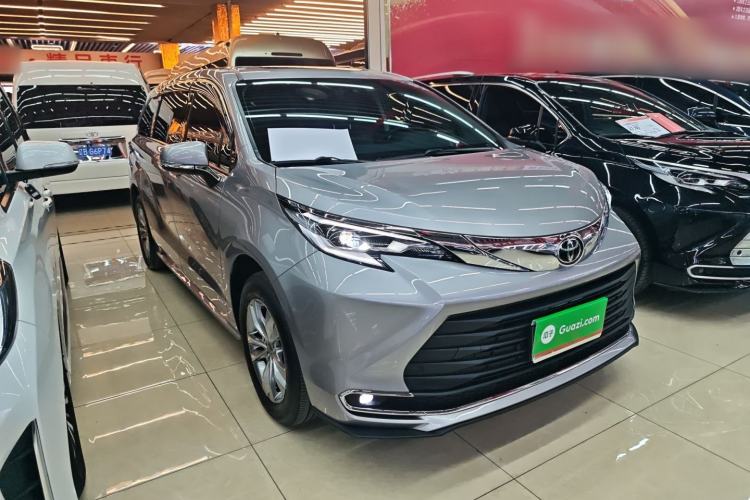 Used Toyota SIENNA 2024 2.5L Hybrid Comfort Edition Exterior 1