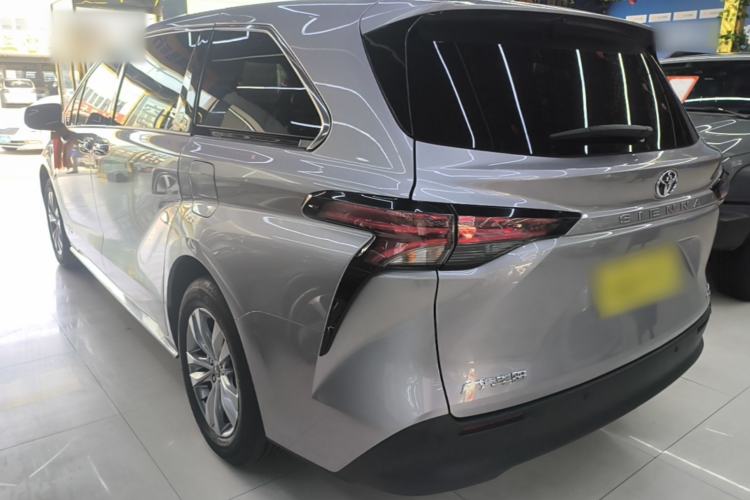 Used Toyota SIENNA 2024 2.5L Hybrid Comfort Edition Rear Left 45 Deg
