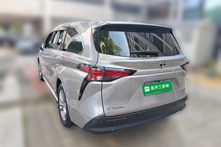 Used Toyota SIENNA 2024 2.5L Hybrid Comfort Edition Rear Left 45 Deg