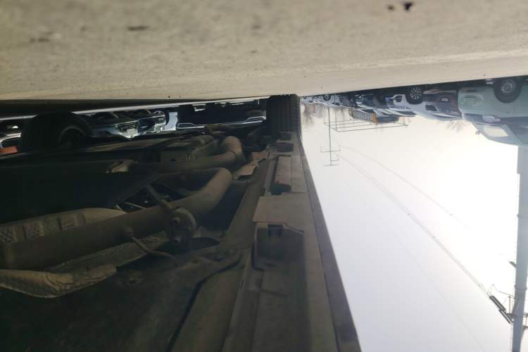 Used Toyota SIENNA 2024 2.5L Hybrid Four-Wheel Drive Luxury Edition Right Side Sill
