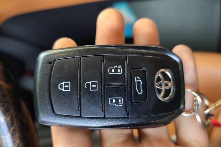 Used Toyota SIENNA 2024 2.5L Hybrid Four-Wheel Drive Prestige Edition Interior 1