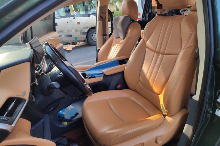 Used Toyota SIENNA 2024 2.5L Hybrid Four-Wheel Drive Prestige Edition Left Front Seat
