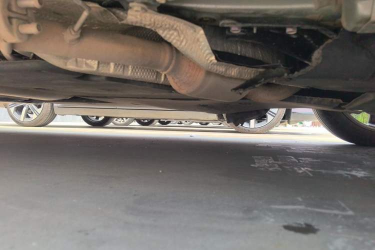 Used Toyota SIENNA 2024 2.5L Hybrid Luxury Edition Chassis Front Right