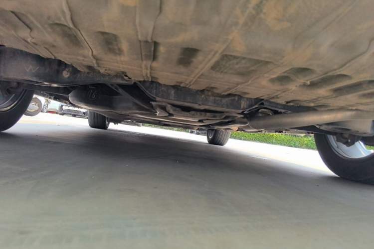 Used Toyota SIENNA 2024 2.5L Hybrid Luxury Edition Chassis Rear