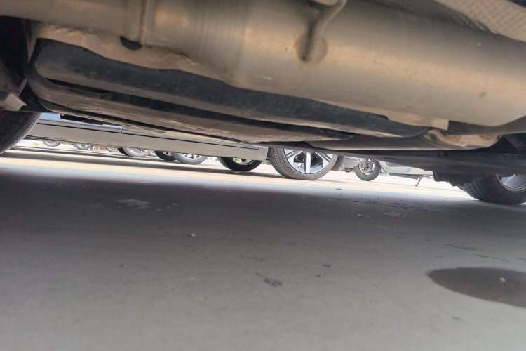 Used Toyota SIENNA 2024 2.5L Hybrid Luxury Edition Chassis Rear Right