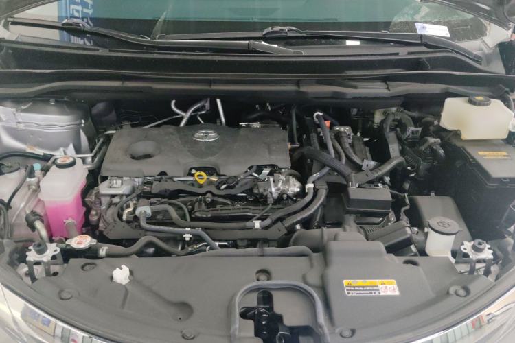 Used Toyota SIENNA 2024 2.5L Hybrid Comfort Edition Engine Bay