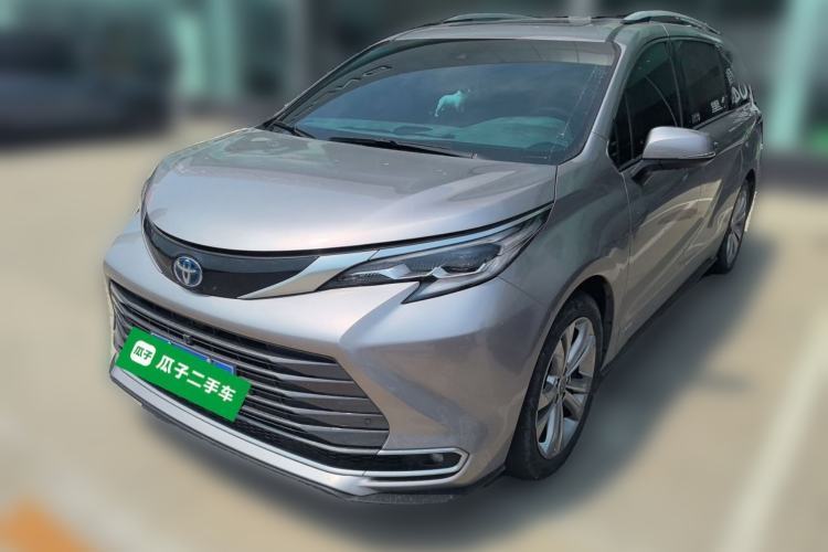 Used Toyota SIENNA 2024 2.5L Hybrid Luxury Edition Guazi used car, China used car export, Used car for sale, Used  cars, Cheapest cars for sale