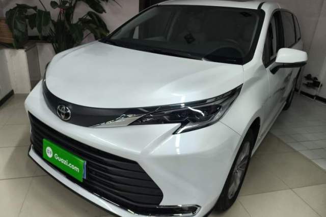 Used Toyota SIENNA 2024 2.5L Hybrid Comfort Edition