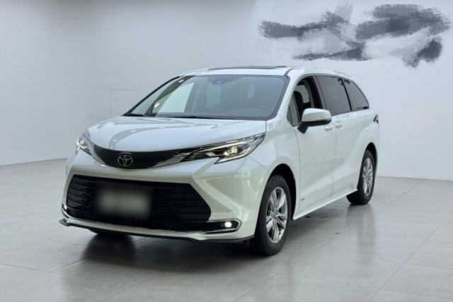 Used Toyota SIENNA 2024 2.5L Hybrid Comfort Edition