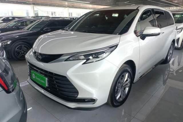 Used Toyota SIENNA 2024 2.5L Hybrid Four-Wheel Drive Prestige Edition
