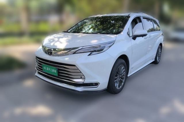 Used Toyota SIENNA 2024 2.5L Hybrid Comfort Edition