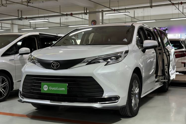 Used Toyota SIENNA 2024 2.5L Hybrid Comfort Edition Guazi used car, China used car export, Used car for sale, Used  cars, Cheapest cars for sale