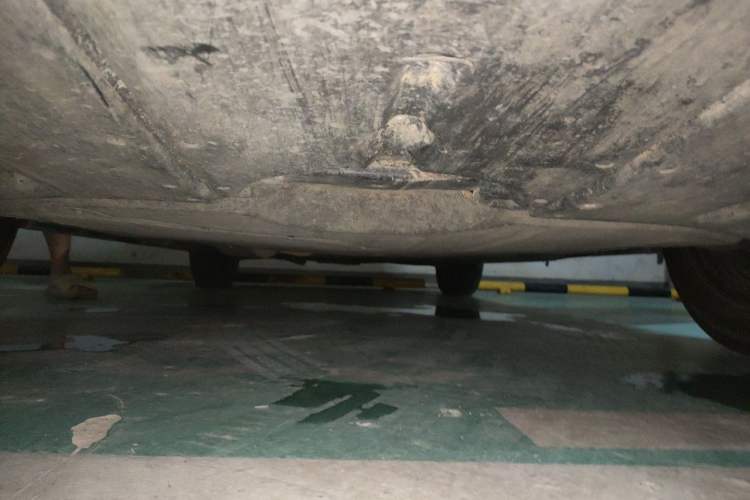 Used Toyota SIENNA 2024 2.5L Hybrid Comfort Edition Chassis Front