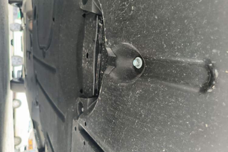 Used Toyota SIENNA 2024 2.5L Hybrid Comfort Edition Chassis Front