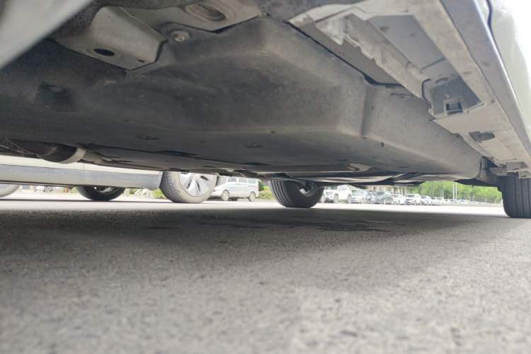 Used Toyota SIENNA 2024 2.5L Hybrid Four-Wheel Drive Prestige Edition Chassis Front Left