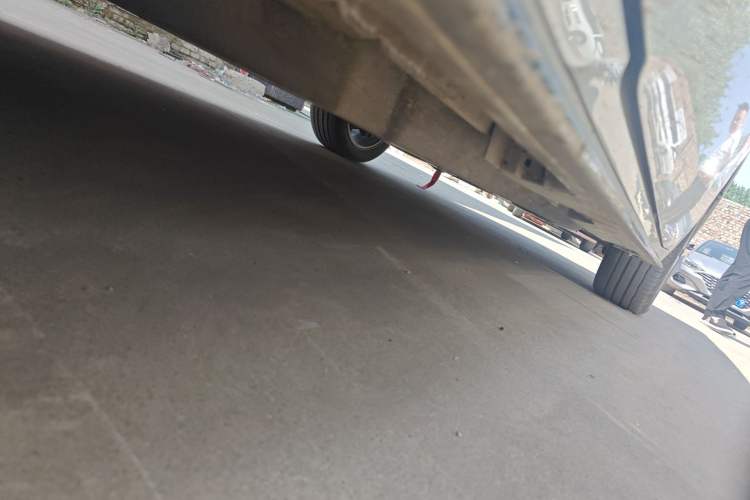 Used Toyota SIENNA 2024 2.5L Hybrid Prestige Deluxe Edition Chassis Front Left