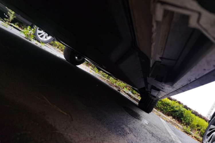 Used Toyota SIENNA 2024 2.5L Hybrid Four-Wheel Drive Luxury Edition Chassis Front Left