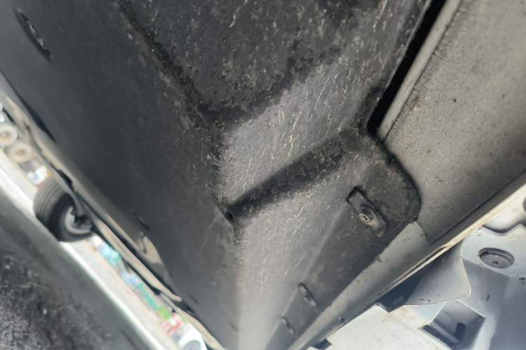 Used Toyota SIENNA 2024 2.5L Hybrid Comfort Edition Chassis Front Left