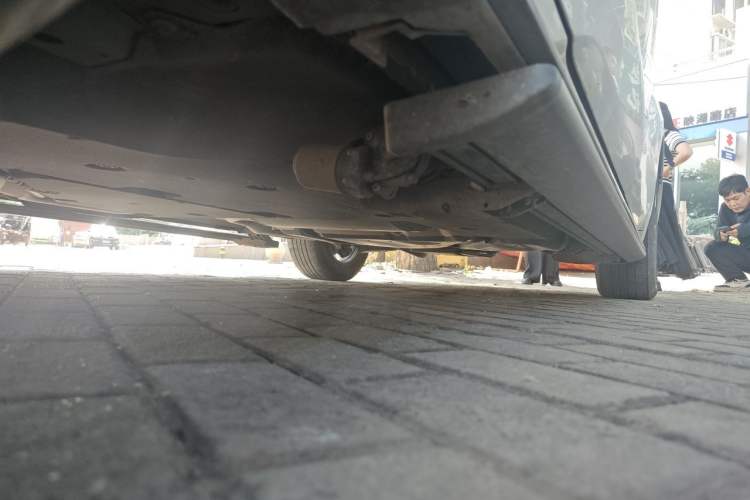 Used Toyota SIENNA 2024 2.5L Hybrid Four-Wheel Drive Luxury Edition Chassis Front Left
