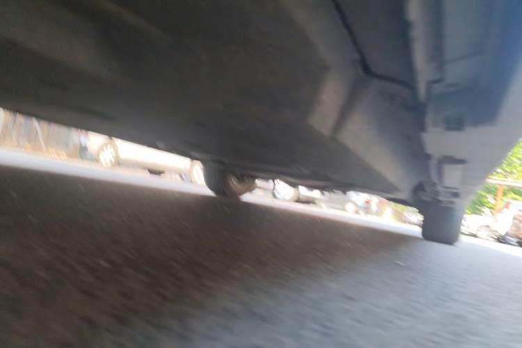 Used Toyota SIENNA 2024 2.5L Hybrid Comfort Edition Chassis Front Left