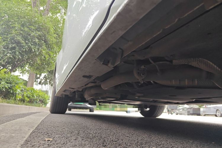 Used Toyota SIENNA 2024 2.5L Hybrid Comfort Edition Chassis Front Right