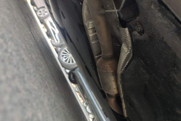 Used Toyota SIENNA 2024 2.5L Hybrid Comfort Edition Chassis Front Right