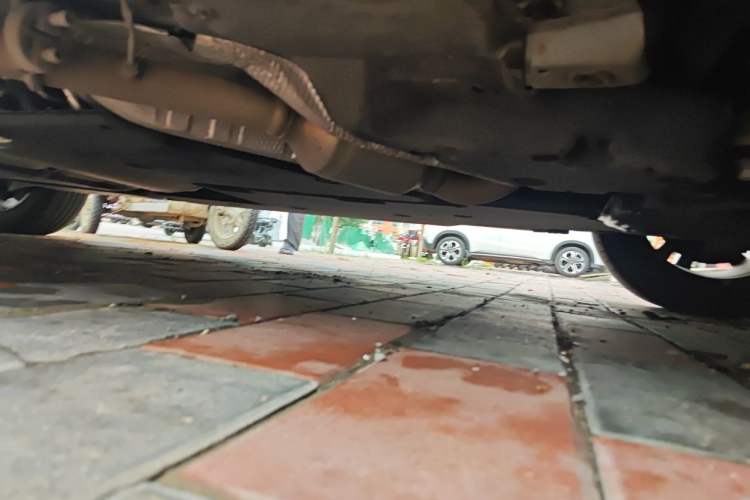 Used Toyota SIENNA 2024 2.5L Hybrid Comfort Edition Chassis Front Right