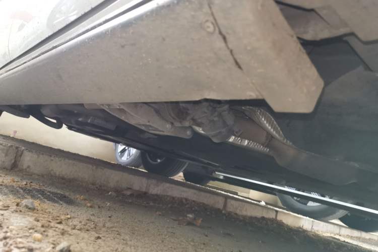 Used Toyota SIENNA 2024 2.5L Hybrid Four-Wheel Drive Prestige Edition Chassis Front Right