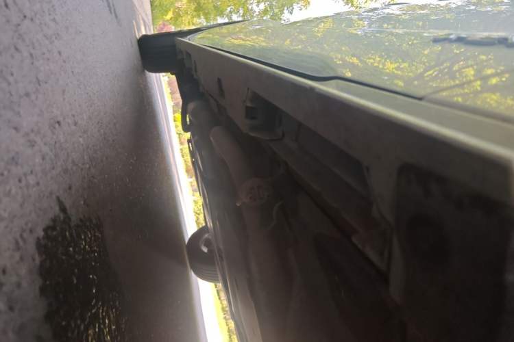 Used Toyota SIENNA 2024 2.5L Hybrid Comfort Edition Chassis Front Right