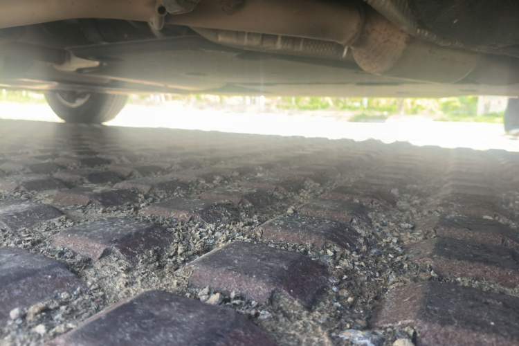 Used Toyota SIENNA 2024 2.5L Hybrid Comfort Edition Chassis Front Right