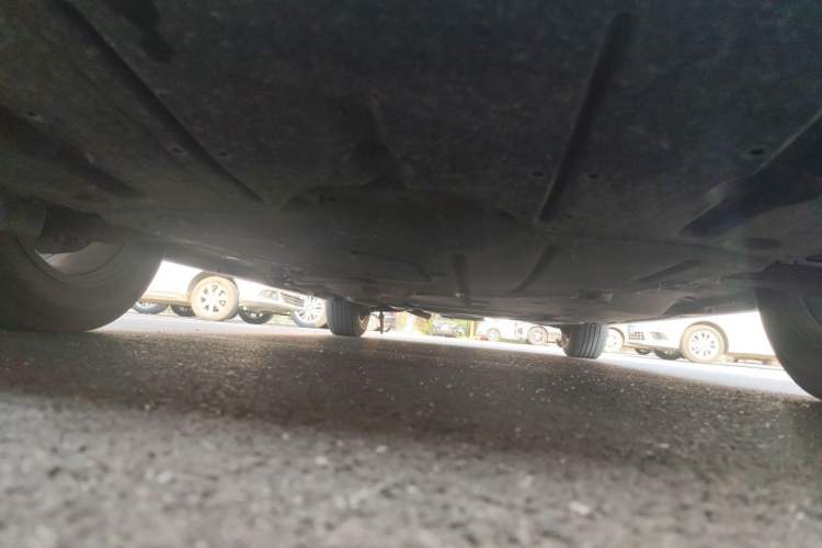 Used Toyota SIENNA 2024 2.5L Hybrid Comfort Edition Chassis Front