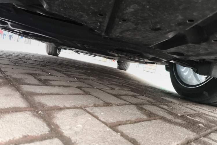 Used Toyota SIENNA 2024 2.5L Hybrid Four-Wheel Drive Prestige Edition Chassis Front