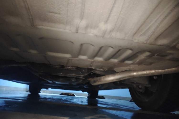 Used Toyota SIENNA 2024 2.5L Hybrid Luxury Edition Chassis Rear