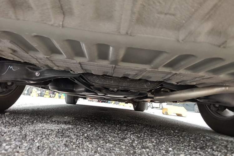 Used Toyota SIENNA 2024 2.5L Hybrid Four-Wheel Drive Prestige Edition Chassis Rear