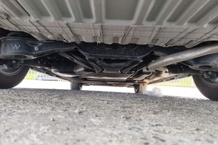 Used Toyota SIENNA 2024 2.5L Hybrid Comfort Edition Chassis Rear