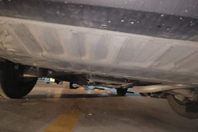 Used Toyota SIENNA 2024 2.5L Hybrid Comfort Edition Chassis Rear