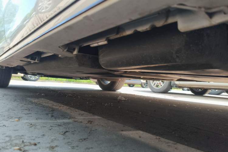 Used Toyota SIENNA 2024 2.5L Hybrid Comfort Edition Chassis Rear Left