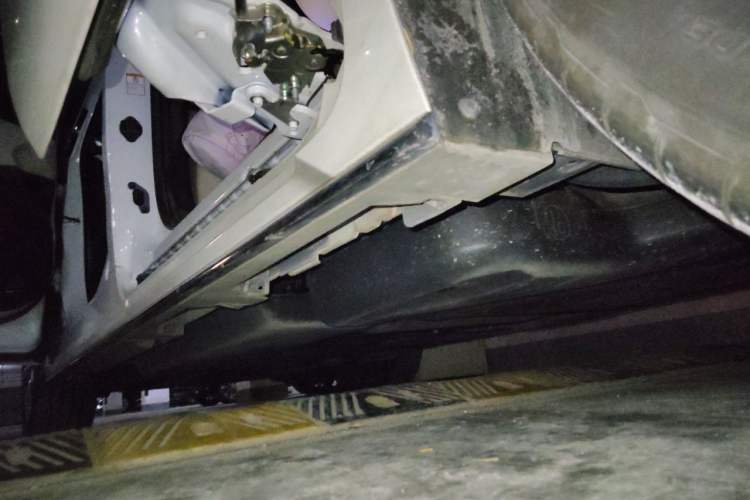 Used Toyota SIENNA 2024 2.5L Hybrid Prestige Deluxe Edition Chassis Rear Left