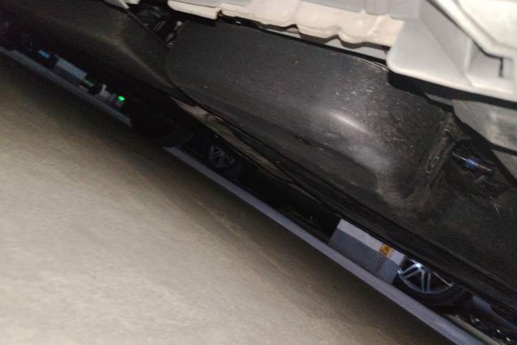 Used Toyota SIENNA 2024 2.5L Hybrid Four-Wheel Drive Prestige Edition Chassis Rear Left
