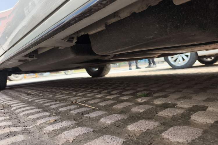 Used Toyota SIENNA 2024 2.5L Hybrid Four-Wheel Drive Prestige Edition Chassis Rear Left
