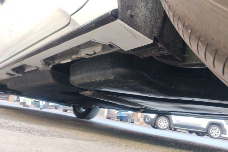 Used Toyota SIENNA 2024 2.5L Hybrid Four-Wheel Drive Prestige Edition Chassis Rear Left