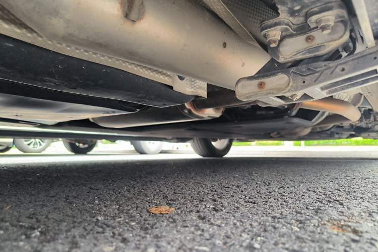 Used Toyota SIENNA 2024 2.5L Hybrid Luxury Edition Chassis Rear Right