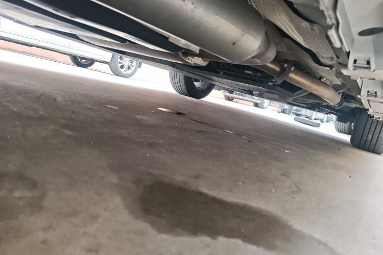 Used Toyota SIENNA 2024 2.5L Hybrid Comfort Edition Chassis Rear Right