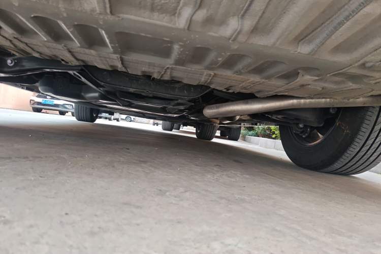 Used Toyota SIENNA 2024 2.5L Hybrid Comfort Edition Chassis Rear