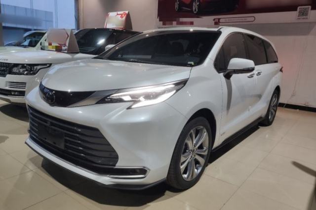 Used Toyota SIENNA 2024 2.5L Hybrid Prestige Deluxe Edition