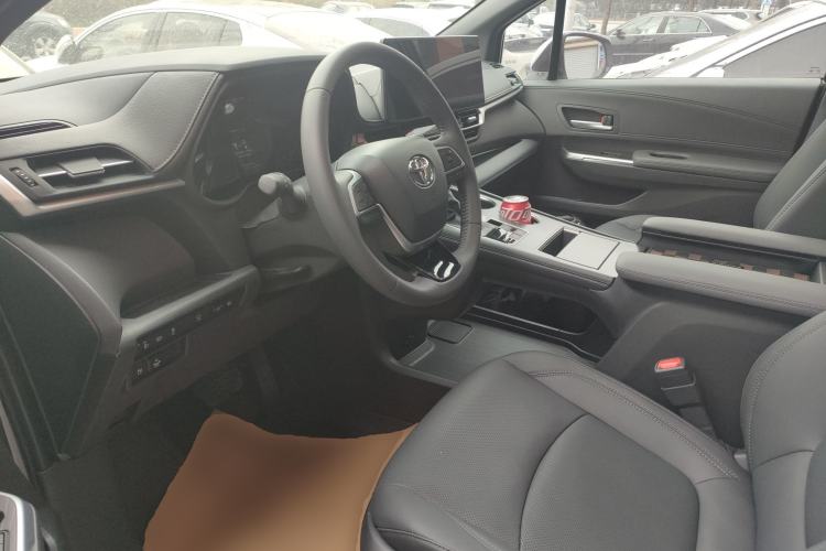 Used Toyota SIENNA 2024 2.5L Hybrid Four-Wheel Drive Prestige Edition Driver Seat