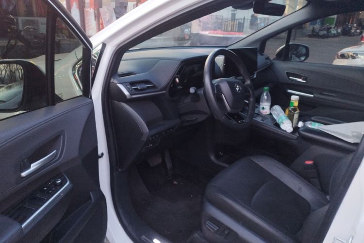 Used Toyota SIENNA 2024 2.5L Hybrid Four-Wheel Drive Prestige Edition Driver Seat