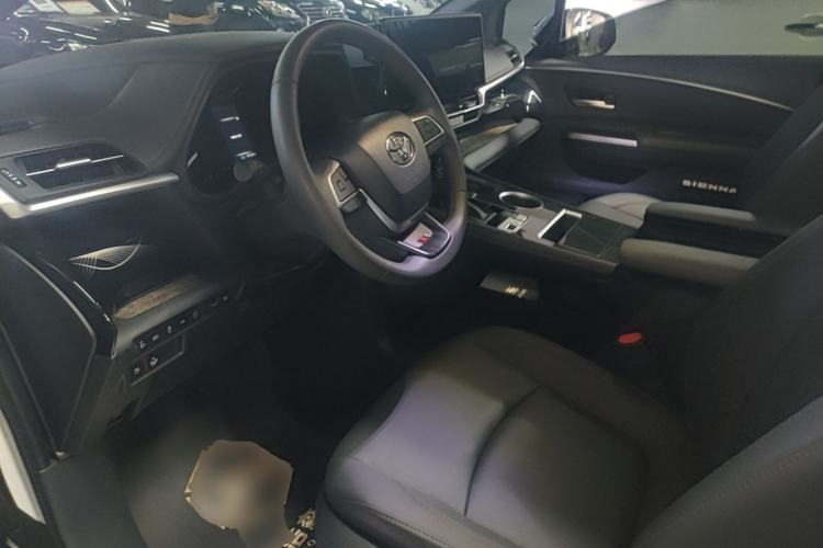 Used Toyota SIENNA 2024 2.5L Hybrid Four-Wheel Drive Prestige Edition Driver Seat