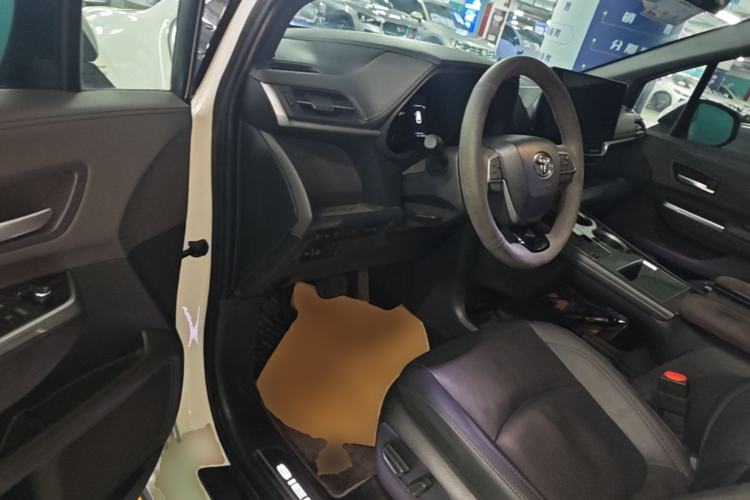 Used Toyota SIENNA 2024 2.5L Hybrid Four-Wheel Drive Prestige Edition Driver Seat