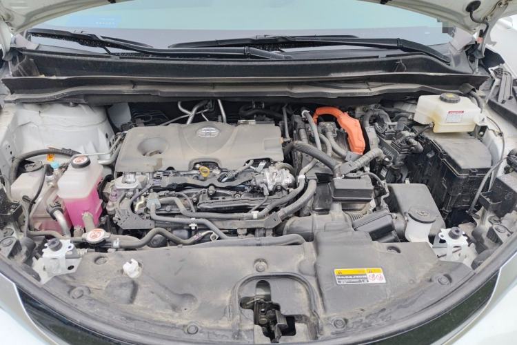 Used Toyota SIENNA 2024 2.5L Hybrid Four-Wheel Drive Prestige Edition Engine Bay